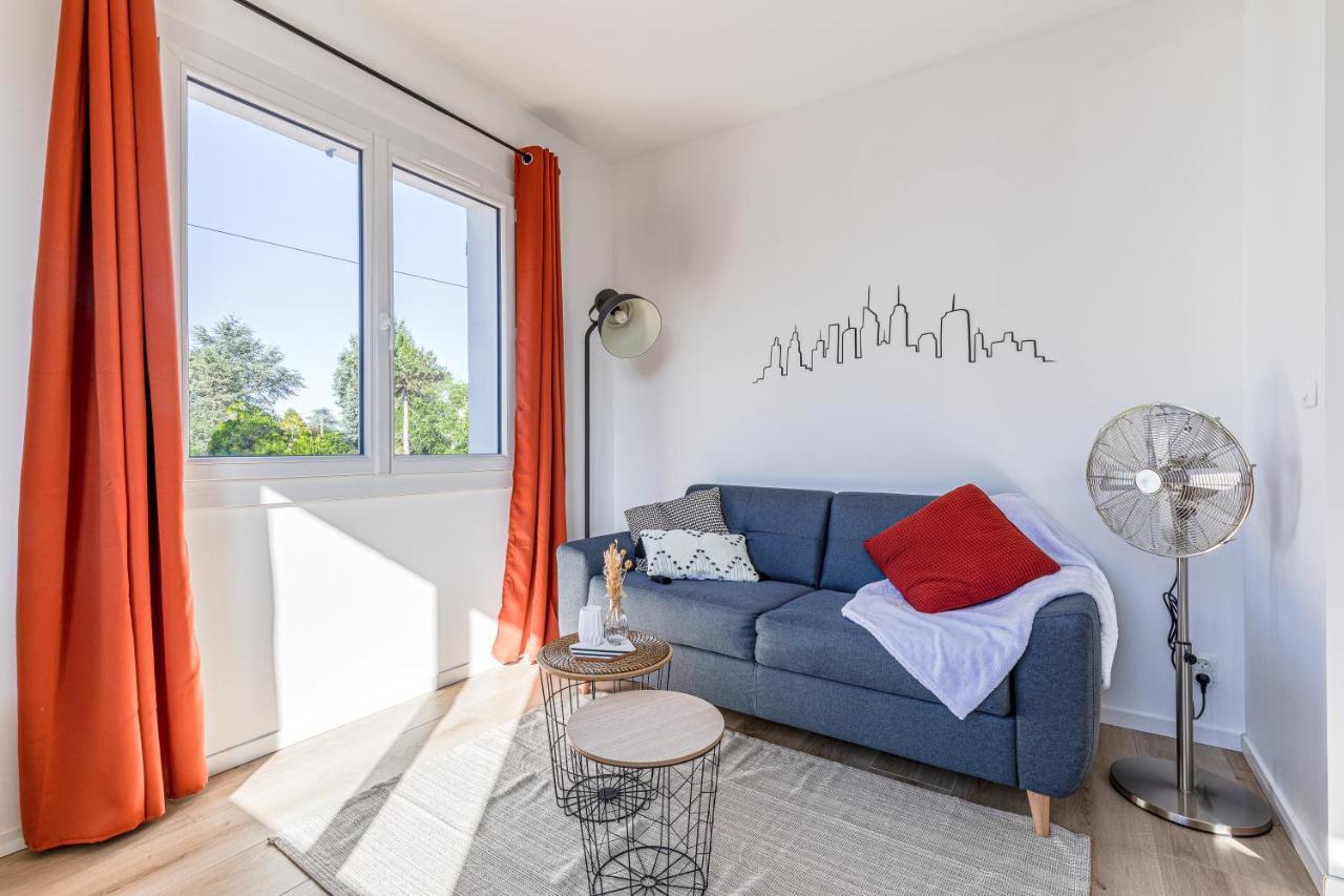 A1 Sweet Homes Angouleme L Secteur Sillac L Parking Gratuit - Animaux Acceptes Luaran gambar