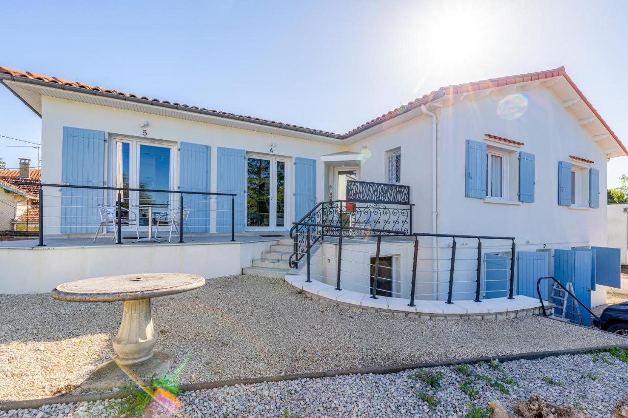 A1 Sweet Homes Angouleme L Secteur Sillac L Parking Gratuit - Animaux Acceptes Luaran gambar